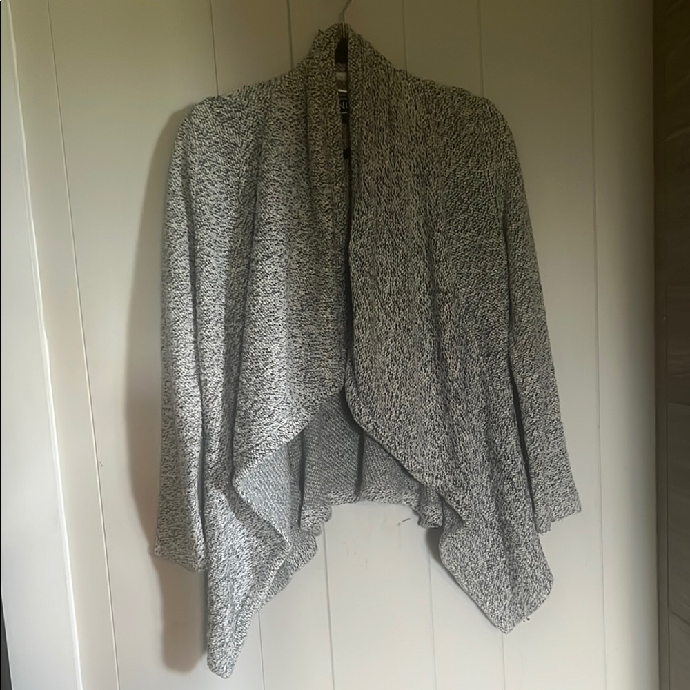 BNCI by Blanco Noir Gray Women's Sweater